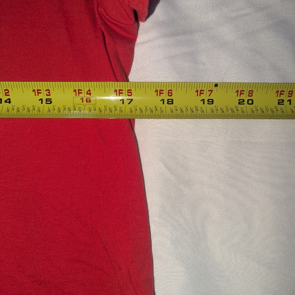 Soft As A Grape Women's Maternity Size Medium Cincinnati Reds Short Sleeve Shirt - Picture 4 of 5